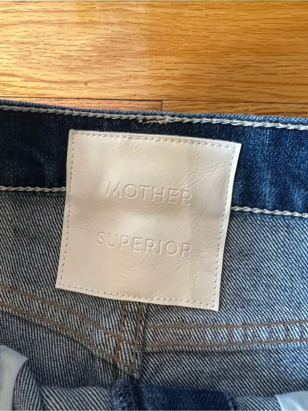 MOTHER The Bookie Sneak Jeans - Picture 4 of 8